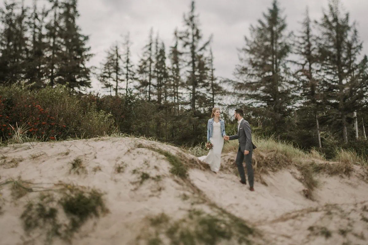 Hochzeitsfotos Rostock, Hochzeitsfotos Ruegen, Hochzeit Fotos Rostock, Hochzeitsfotograf Rostock, Hochzeitsfotografin Rostock, Hochzeitsfotograf Warnemuende, Hochzeitsfotograf Ruegen, Hochzeitsfotograf Usedom, Hochzeitsfotograf Zingst, Hochzeitsfotograf Ahrenshoop, Hochzeitsfotograf Stralsund, Hochzeitsfotograf Greifswald, Hochzeitsfotograf Kuehlungsborn, Hochzeitsfotograf Ostsee, Hochzeitsfotograf Dierhagen, Hochzeitsfotograf Mecklenburg Vorpommern, Hochzeitfotograf MV, Hochzeitsfotografie Rostock, Hochzeitsfotografie Ruegen, Hochzeitsbilder Rostock, fotograf hochzeit rostock, fotograf hochzeit ruegen, fotograf hochzeit usedom, hochzeitsfotografin ostsee, Brautpaarfotos Rostock, heiraten in MV, an der Ostsee heiraten, Hochzeitsfotograf Binz