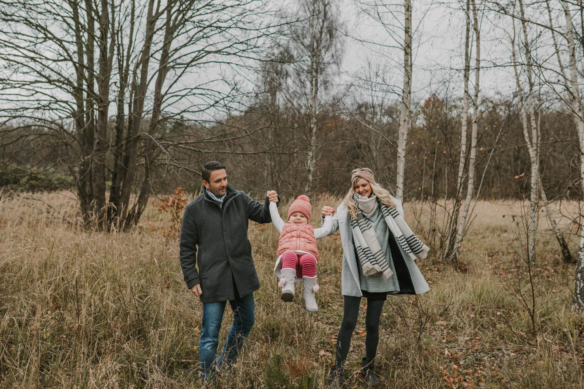 Familienshooting Rostock, Familienfotos Rostock, Familienfotograf Rostock, Familienfotos draußen, Familienshooting im Winter, Familienshooting im Herbst, natülriche Familienfotos