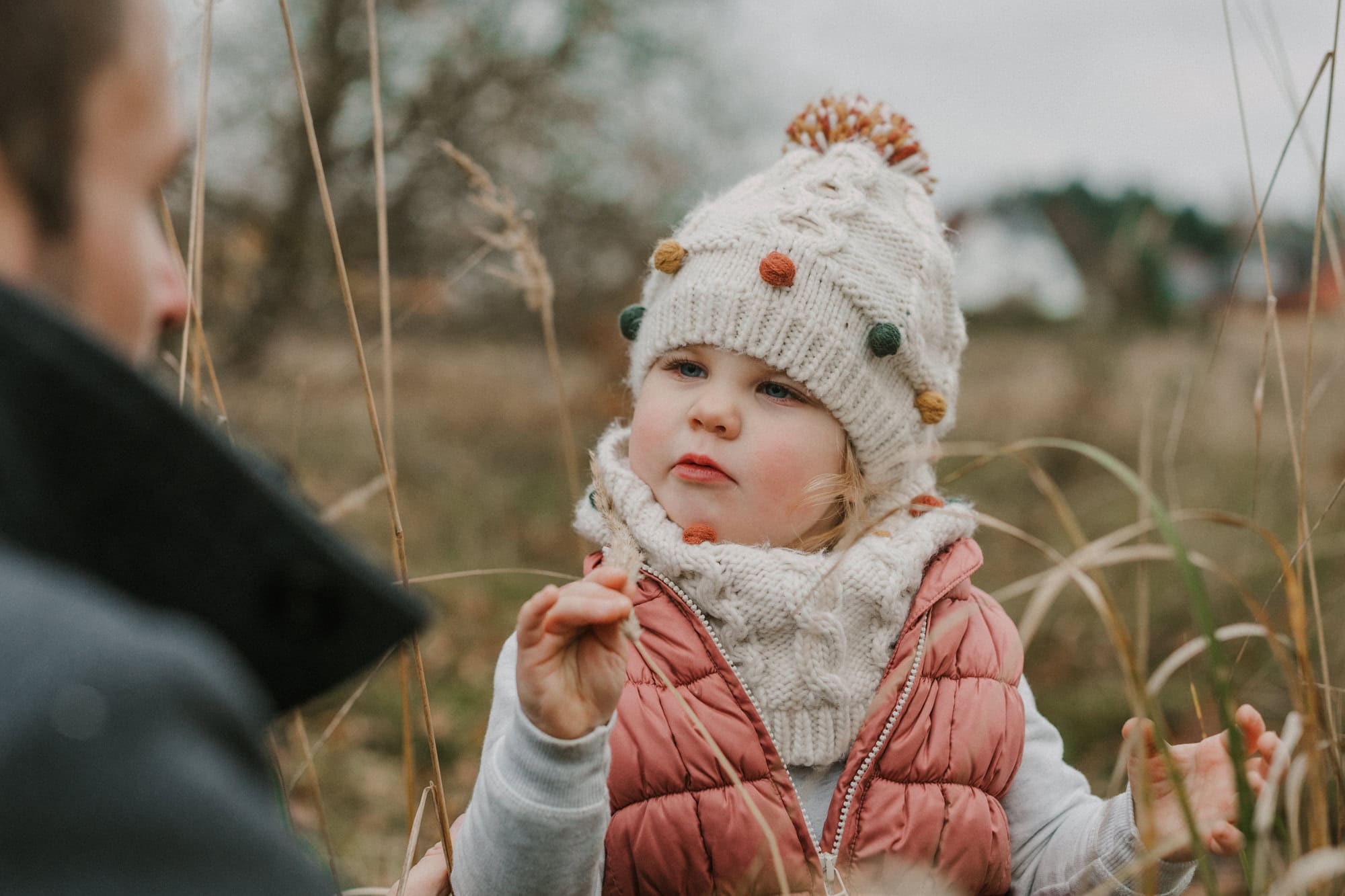 Familienshooting Rostock, Familienfotos Rostock, Familienfotograf Rostock, Familienfotos draußen, Familienshooting im Winter, Familienshooting im Herbst, natülriche Familienfotos