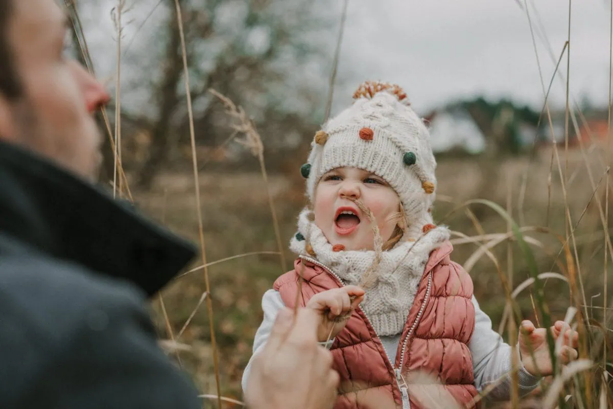 Familienshooting Rostock, Familienfotos Rostock, Familienfotograf Rostock, Familienfotos draußen, Familienshooting im Winter, Familienshooting im Herbst, natülriche Familienfotos