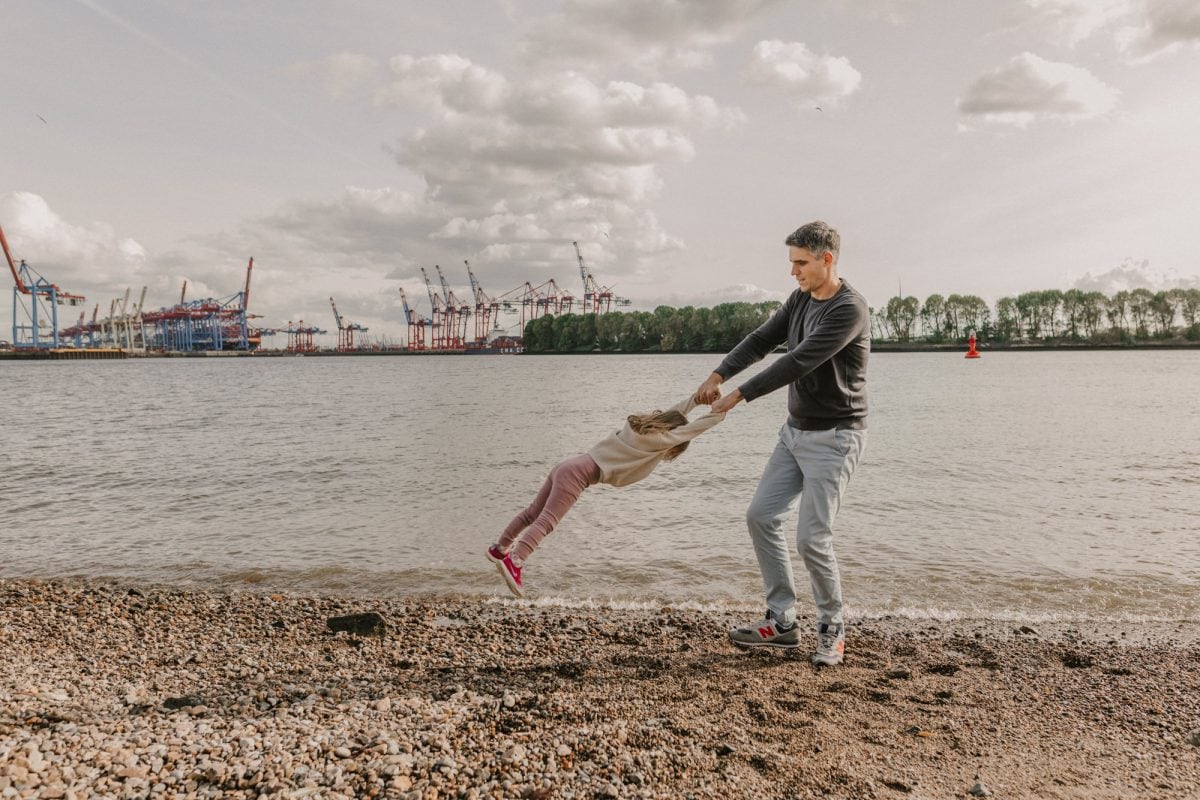 Familienshooting Hamburg, Familienfotos Rostock, Familienfotograf Rostock, Familienfotograf Hamburg, Fischbeker Heide, Familienfotos Rostock, Familienshooting Rostock, Familienshooting Elbstrand, Familienfotos draußen