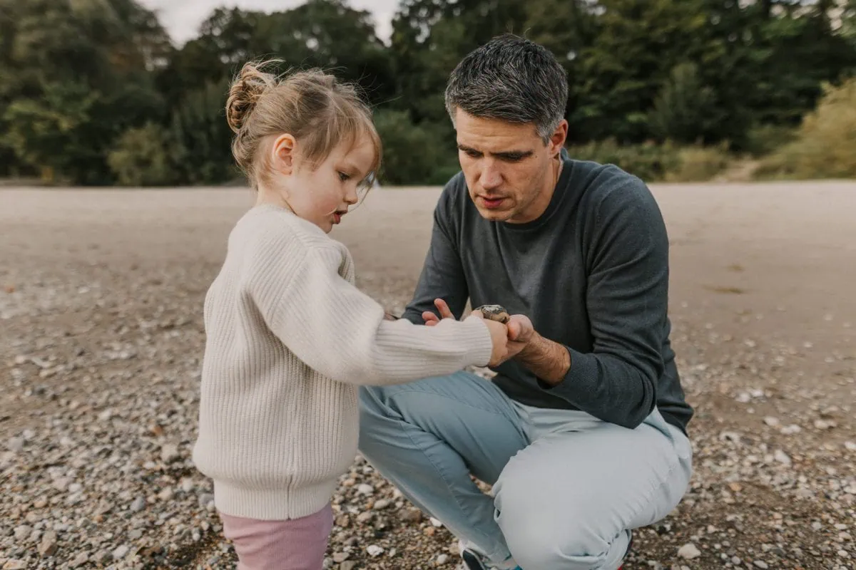 Familienshooting Hamburg, Familienfotos Rostock, Familienfotograf Rostock, Familienfotograf Hamburg, Fischbeker Heide, Familienfotos Rostock, Familienshooting Rostock, Familienshooting Elbstrand, Familienfotos draußen