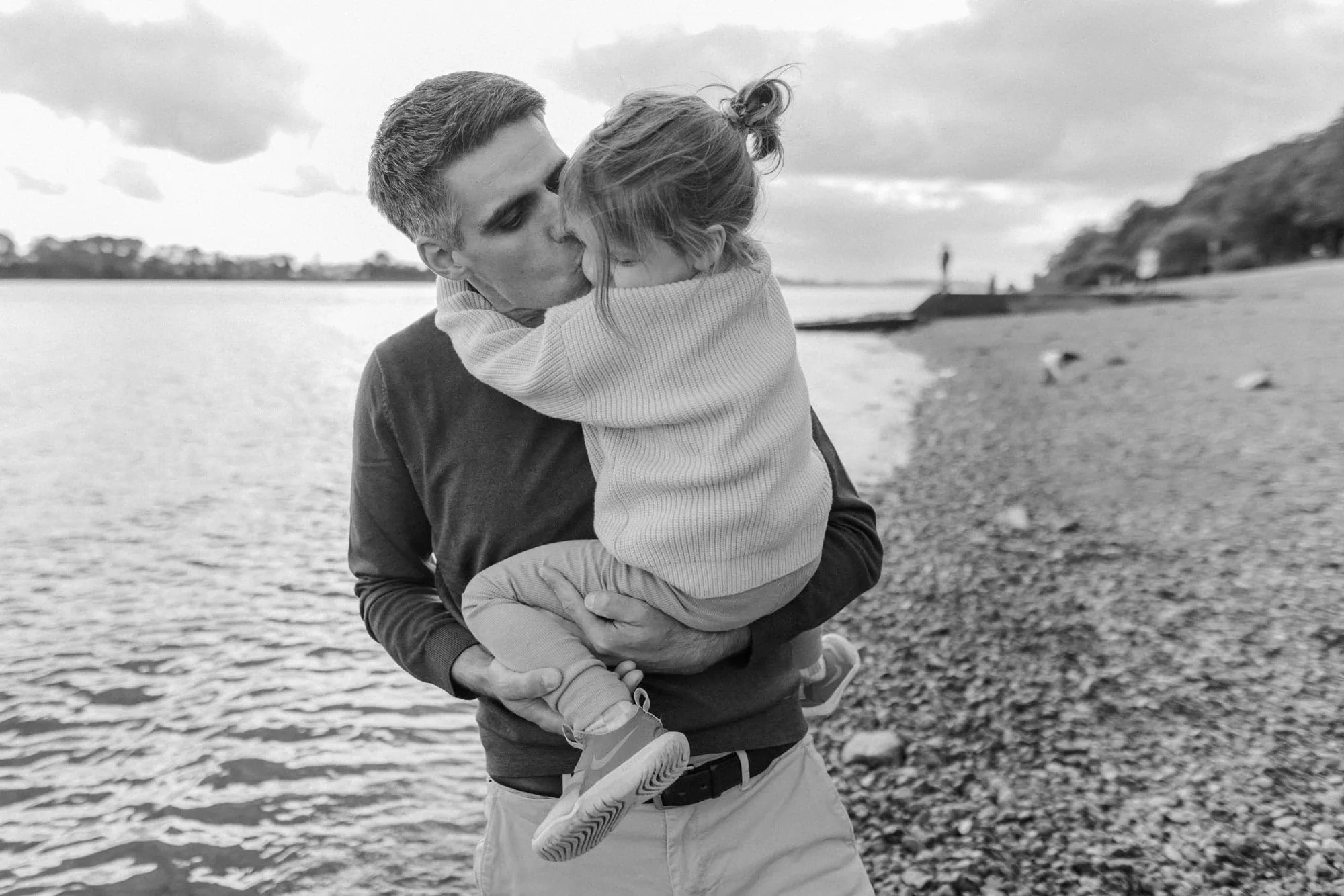 Familienshooting Hamburg, Familienfotos Rostock, Familienfotograf Rostock, Familienfotograf Hamburg, Fischbeker Heide, Familienfotos Rostock, Familienshooting Rostock, Familienshooting Elbstrand, Familienfotos draußen