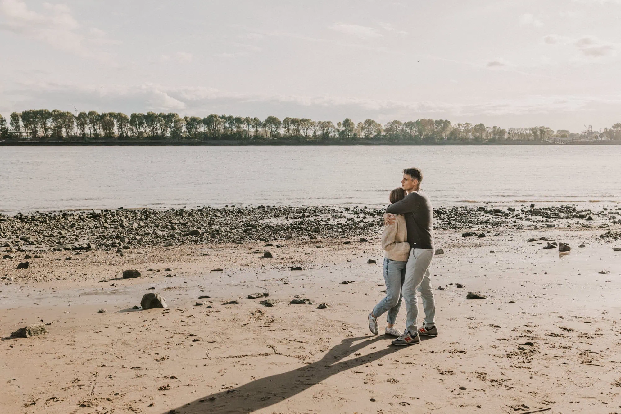 Familienshooting Hamburg, Familienfotos Rostock, Familienfotograf Rostock, Familienfotograf Hamburg, Fischbeker Heide, Familienfotos Rostock, Familienshooting Rostock, Familienshooting Elbstrand, Familienfotos draußen