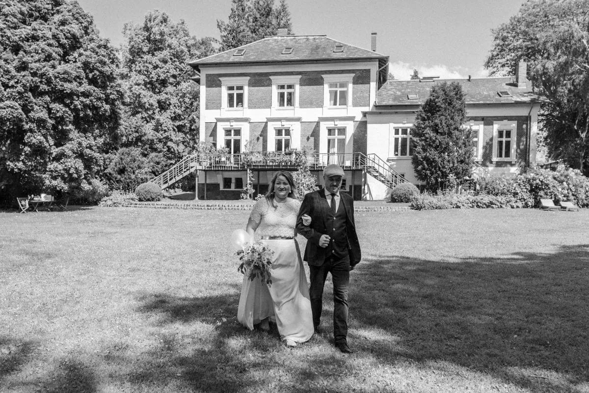 Hochzeitsfotograf Rostock; hochwertige Hochzeitsfotos Rostock; Hochzeit Fotos Rostock; Hochzeitsfotografin Rostock; Hochzeitsfotograf Mecklenburg Vorpommern; Hochzeitfotograf MV; Hochzeitsfotografie Rostock; Hochzeitsbilder Rostock; fotograf hochzeit rostock; Brautpaarfotos Rostock; heiraten in MV; Rosenhof Groß Siemen