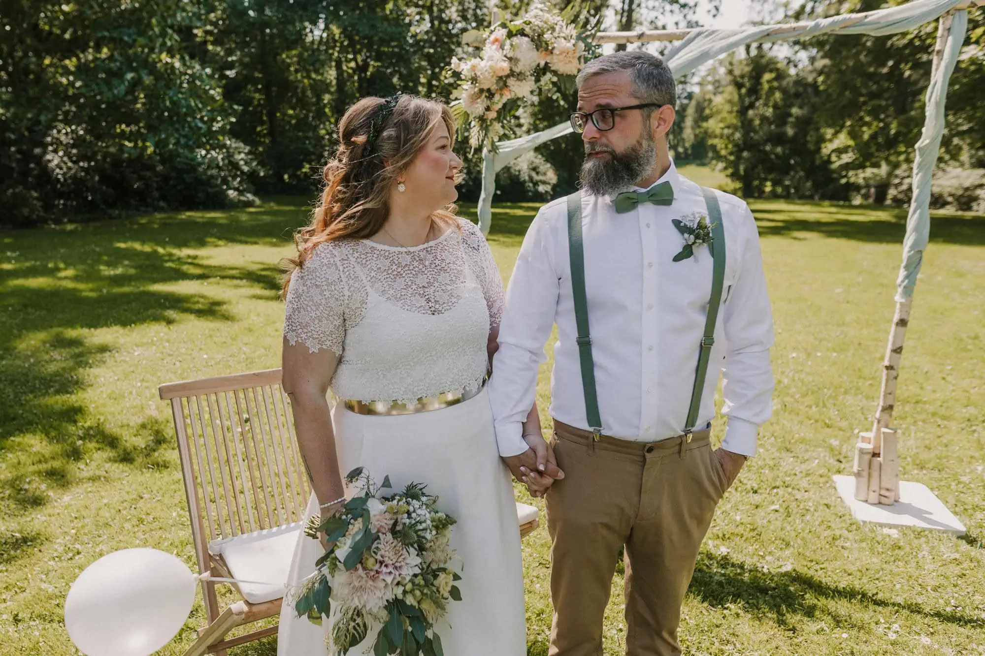 Hochzeitsfotograf Rostock; hochwertige Hochzeitsfotos Rostock; Hochzeit Fotos Rostock; Hochzeitsfotografin Rostock; Hochzeitsfotograf Mecklenburg Vorpommern; Hochzeitfotograf MV; Hochzeitsfotografie Rostock; Hochzeitsbilder Rostock; fotograf hochzeit rostock; Brautpaarfotos Rostock; heiraten in MV; Rosenhof Groß Siemen