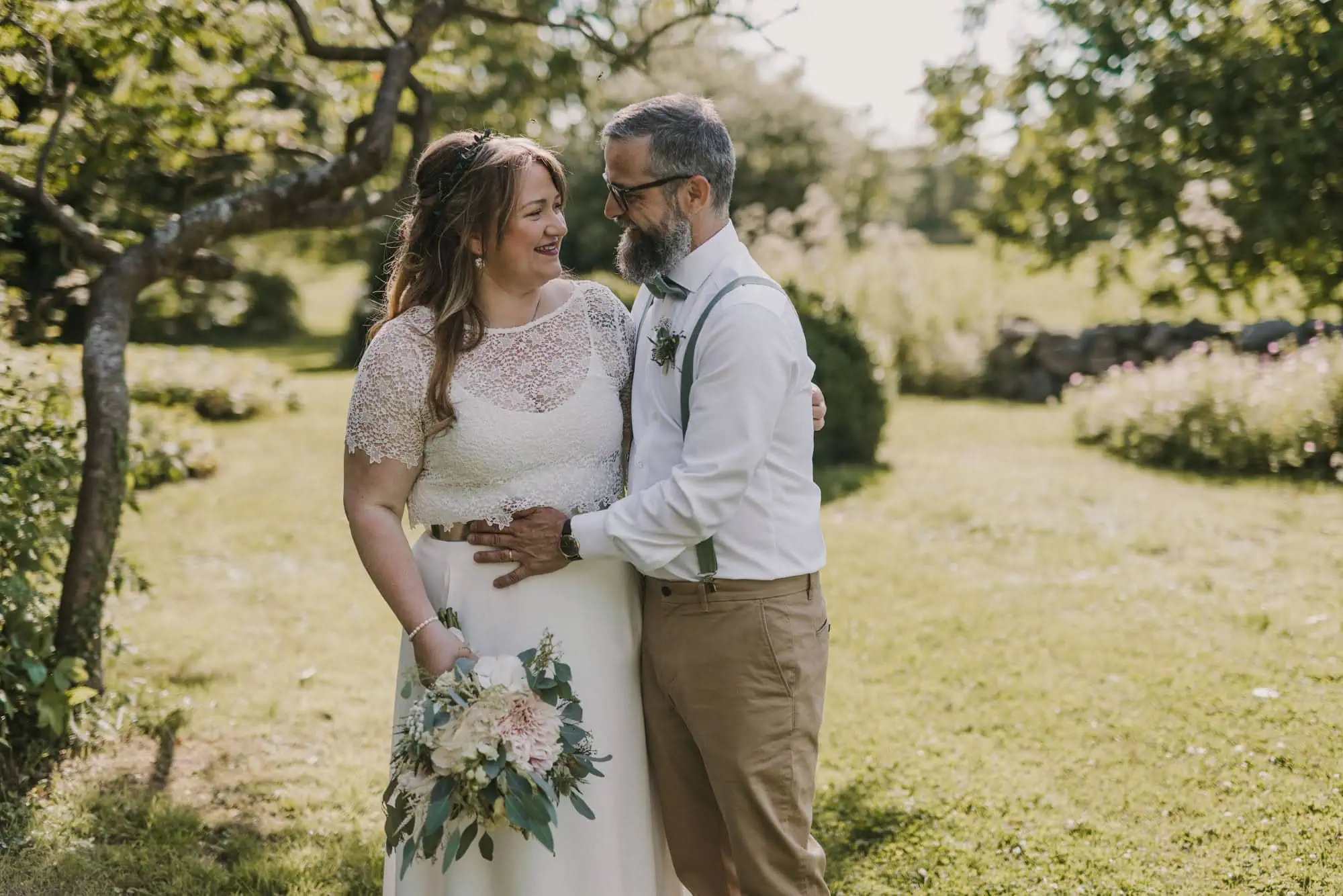 Hochzeitsfotograf Rostock; hochwertige Hochzeitsfotos Rostock; Hochzeit Fotos Rostock; Hochzeitsfotografin Rostock; Hochzeitsfotograf Mecklenburg Vorpommern; Hochzeitfotograf MV; Hochzeitsfotografie Rostock; Hochzeitsbilder Rostock; fotograf hochzeit rostock; Brautpaarfotos Rostock; heiraten in MV; Rosenhof Groß Siemen