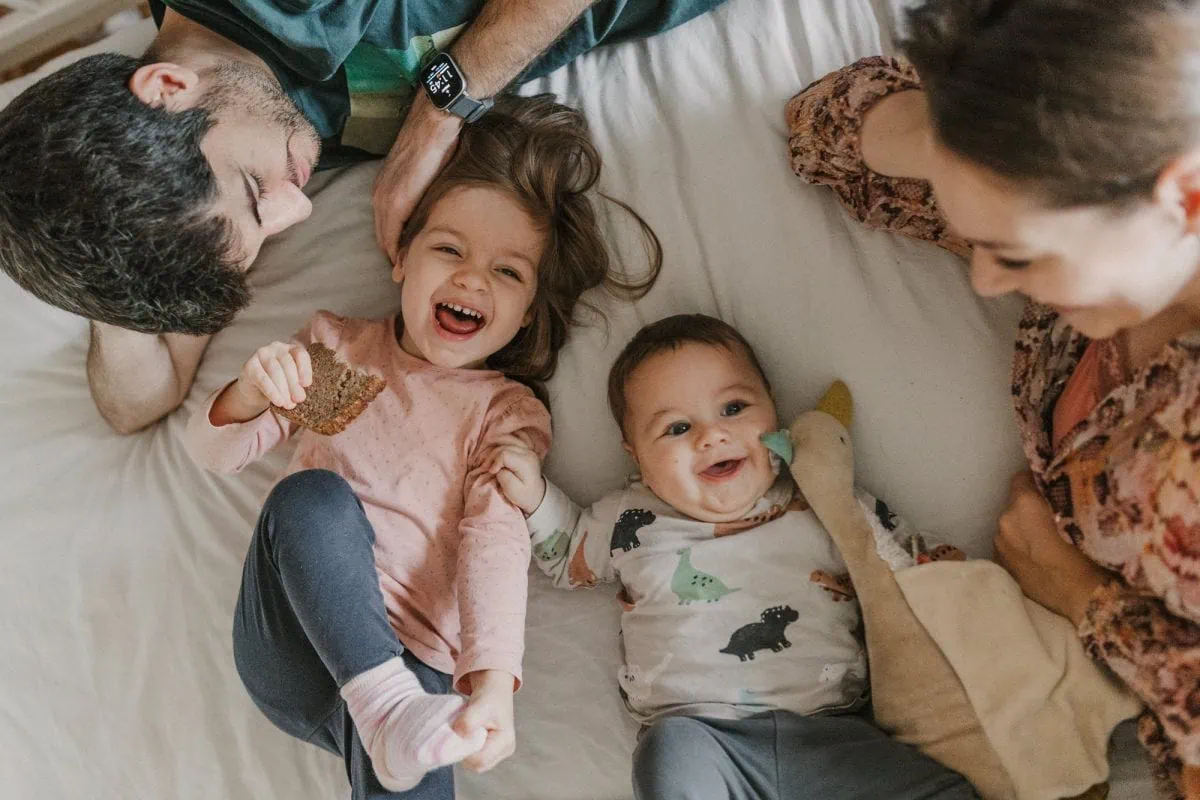 Familienshooting Rostock, Familienfotos Rostock, Familienfotograf Rostock, Familienfotos zu Hause, natürliche Familienfotos, Familienbilder zu Hause Familienfotografin Rostock, Homeshooting, Familienreportage