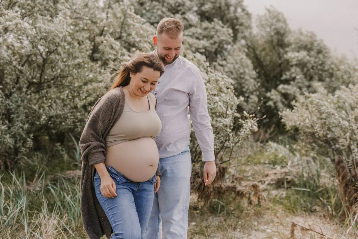 babybauchshooting rostock, babybauchfotos rostock,fotografin babybauch rostock, paarfotos rerik, paarfotografin rerik, paarfotografin rostock, paarfotos rostock, paarshooting rostock, pärchenfotos rostock, schwangerschaftsfotografie rostock, babybauchshooting rügen, schwangerschaftsshooting rostock