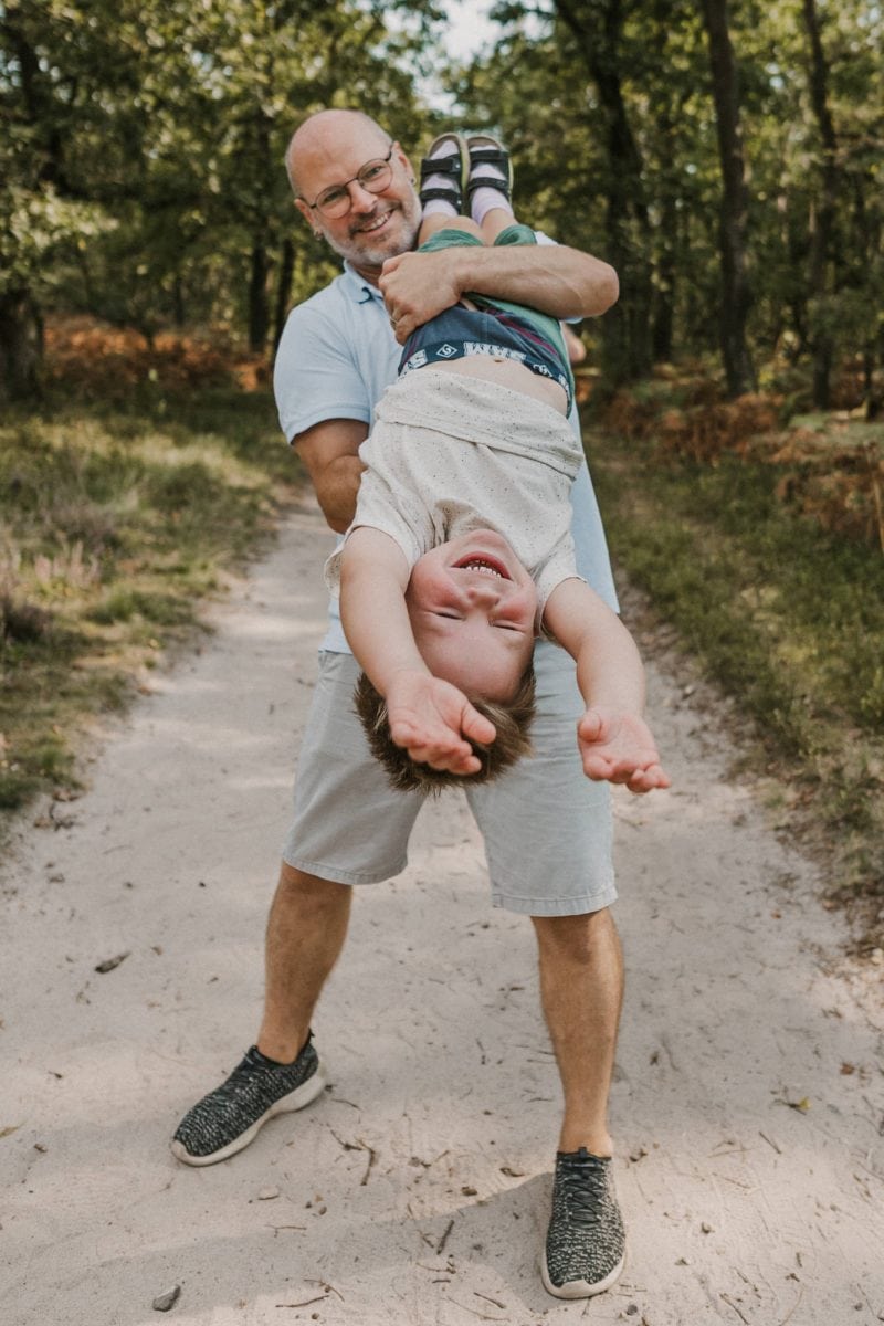 Familienshooting Hamburg, Familienfoto Hamburg, Familienfotograf Hamburg, Familienfotos draußen, natürliche Familienfotos, Familienbilder in der Fischbeker Heide, Familienfotografin Hamburg