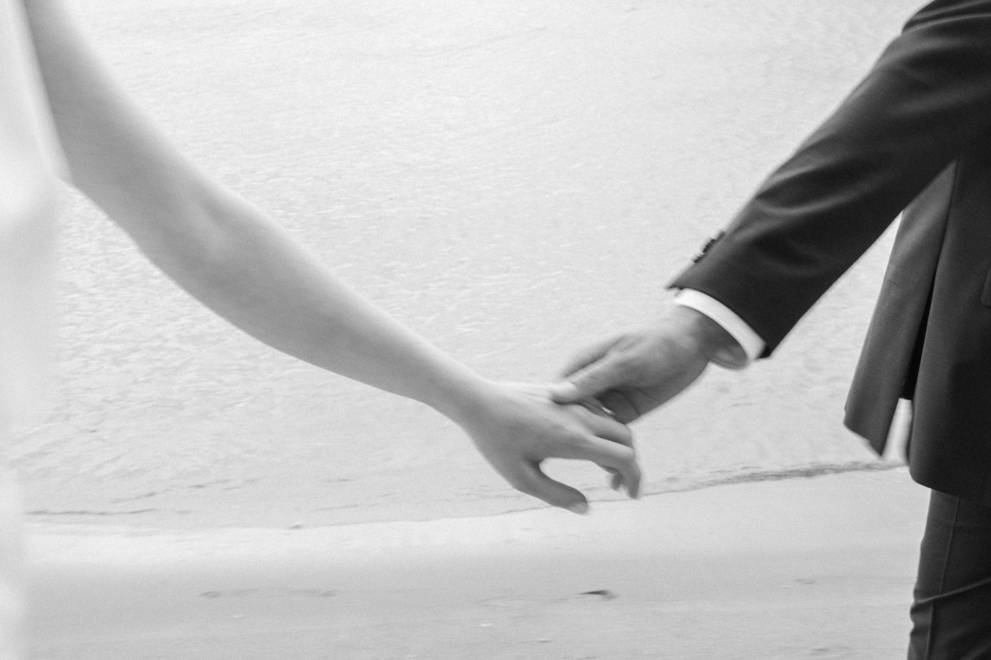 hochzeitsfotograf ruegen, hochzeitsfotografin ruegen, hochzeitsbilder ruegen, hochzeitsfotos ruegen, hochzeitsfotograf binz, hochzeitsfotografin binz, hochzeitsfotos binz, hochzeitsbilder binz, stranhochzeit ruegen, strandhochzeit binz, heiraten an der ostsee, müther turm, besondere hochzeitsfotos, trauung am meer