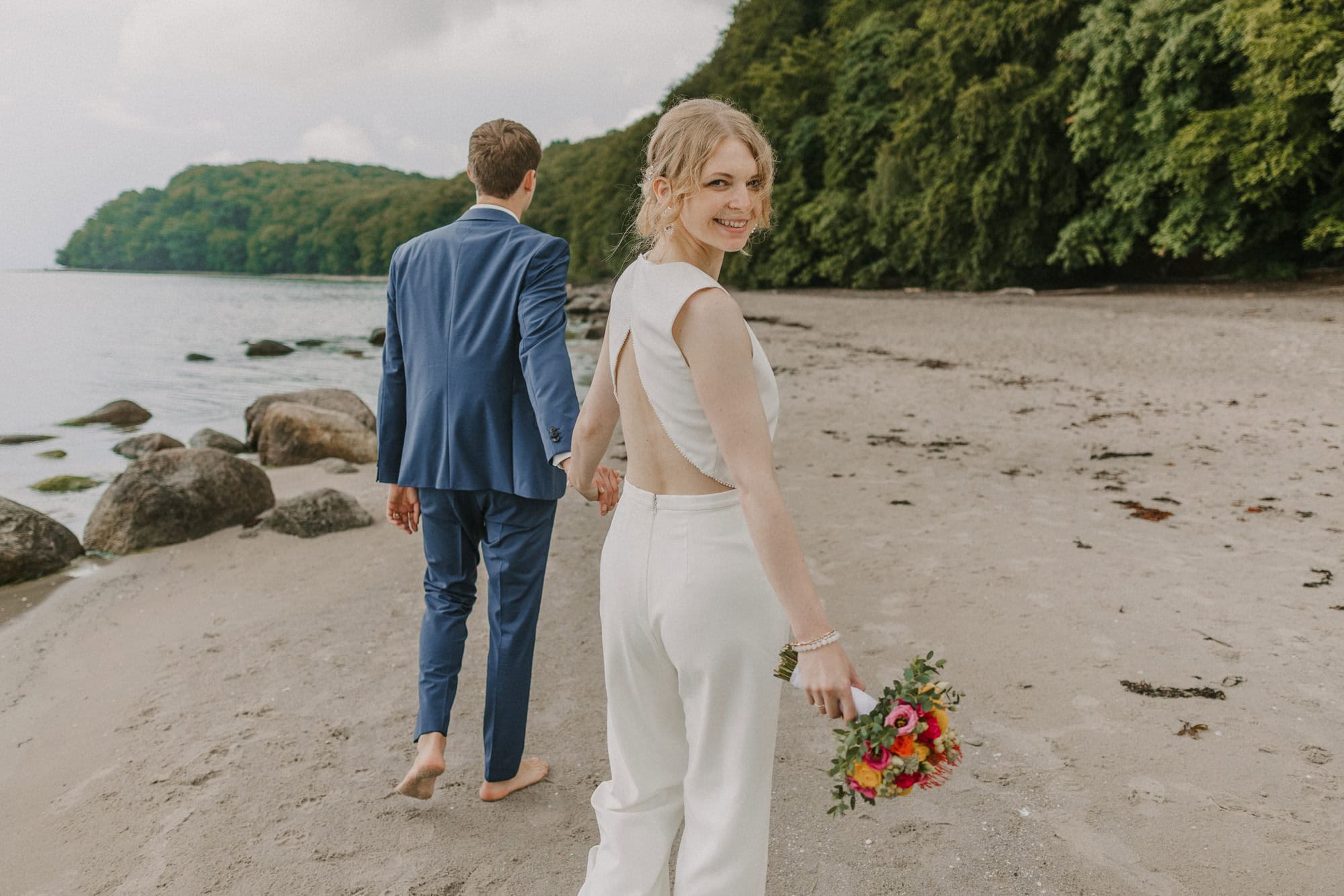 hochzeitsfotograf ruegen, hochzeitsfotografin ruegen, hochzeitsbilder ruegen, hochzeitsfotos ruegen, hochzeitsfotograf binz, hochzeitsfotografin binz, hochzeitsfotos binz, hochzeitsbilder binz, stranhochzeit ruegen, strandhochzeit binz, heiraten an der ostsee, müther turm, besondere hochzeitsfotos, trauung am meer