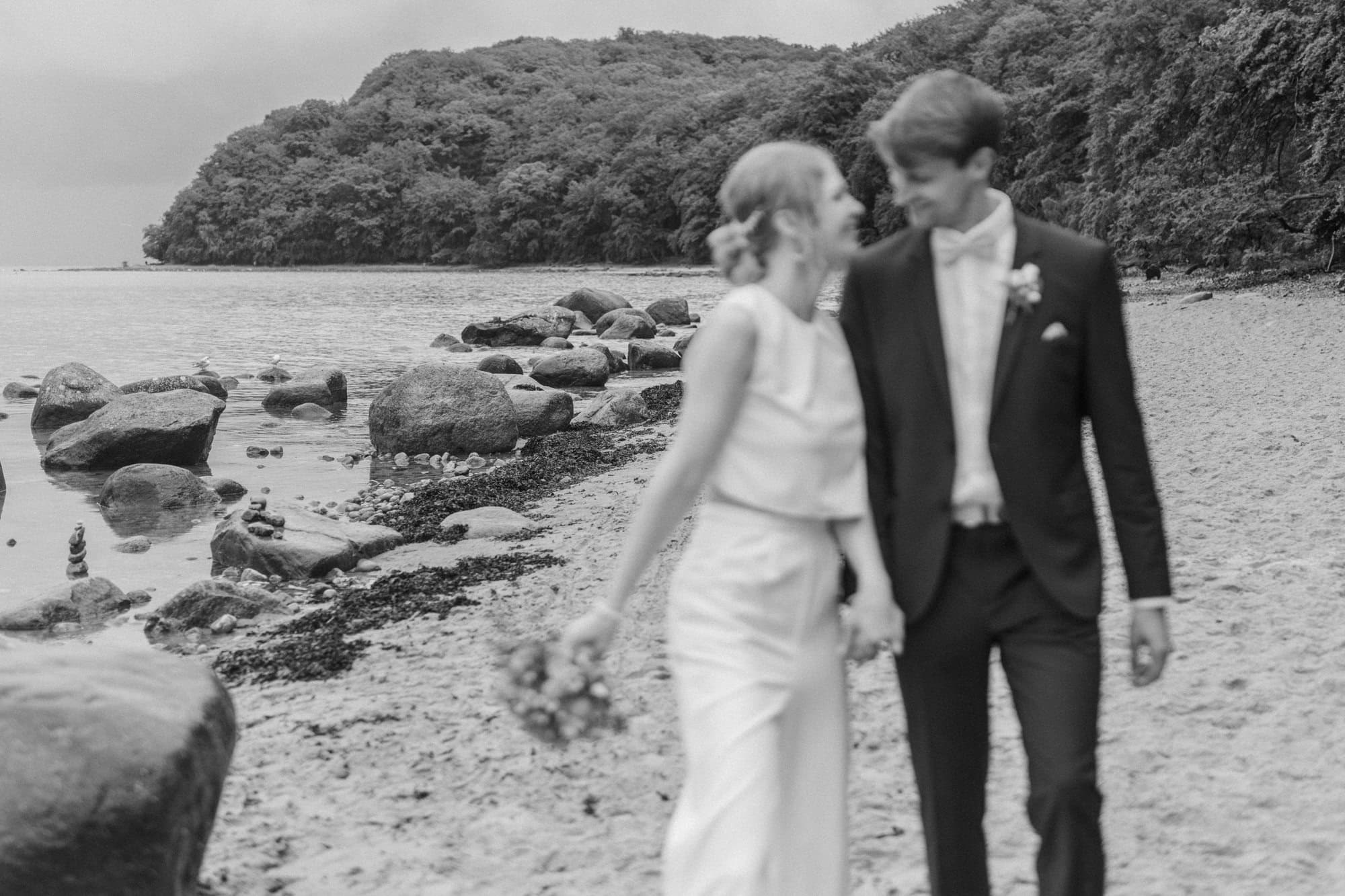 hochzeitsfotograf ruegen, hochzeitsfotografin ruegen, hochzeitsbilder ruegen, hochzeitsfotos ruegen, hochzeitsfotograf binz, hochzeitsfotografin binz, hochzeitsfotos binz, hochzeitsbilder binz, stranhochzeit ruegen, strandhochzeit binz, heiraten an der ostsee, müther turm, besondere hochzeitsfotos, trauung am meer