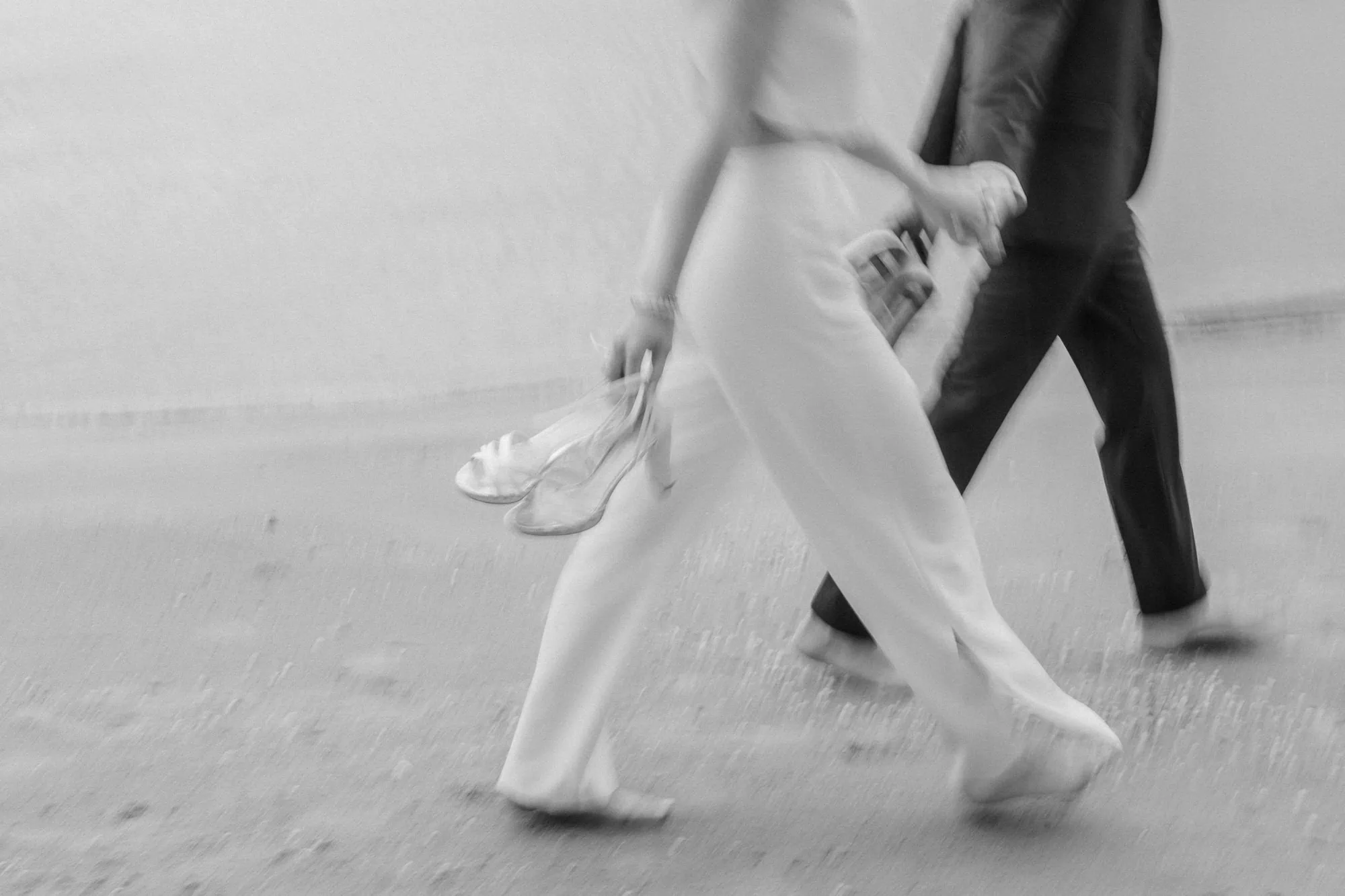 Hochzeitsfotos Zingst, Hochzeitsfotograf Zingst, Ahrenshoop, Hochzeitsfotograf Ahrenshoop, Hochzeitsfotograf Fischland Darß, Wieck, Prerow, Hochzeit Fotos Zingst, Hochzeitsfotografin Zingst, hochwertig, Rostock, Ostsee, Strand, Mecklenburg Vorpommern, Hochzeitsfotografie Zingst, Hochzeitsbilder Zingst fotograf hochzeit zingst, fotograf hochzeit zingst, fotograf fischland darß , hochzeitsfotografin ostsee, Brautpaarfotos,, heiraten in MV, an der Ostsee heiraten, heiraten Grand hotel Ahrenshoop