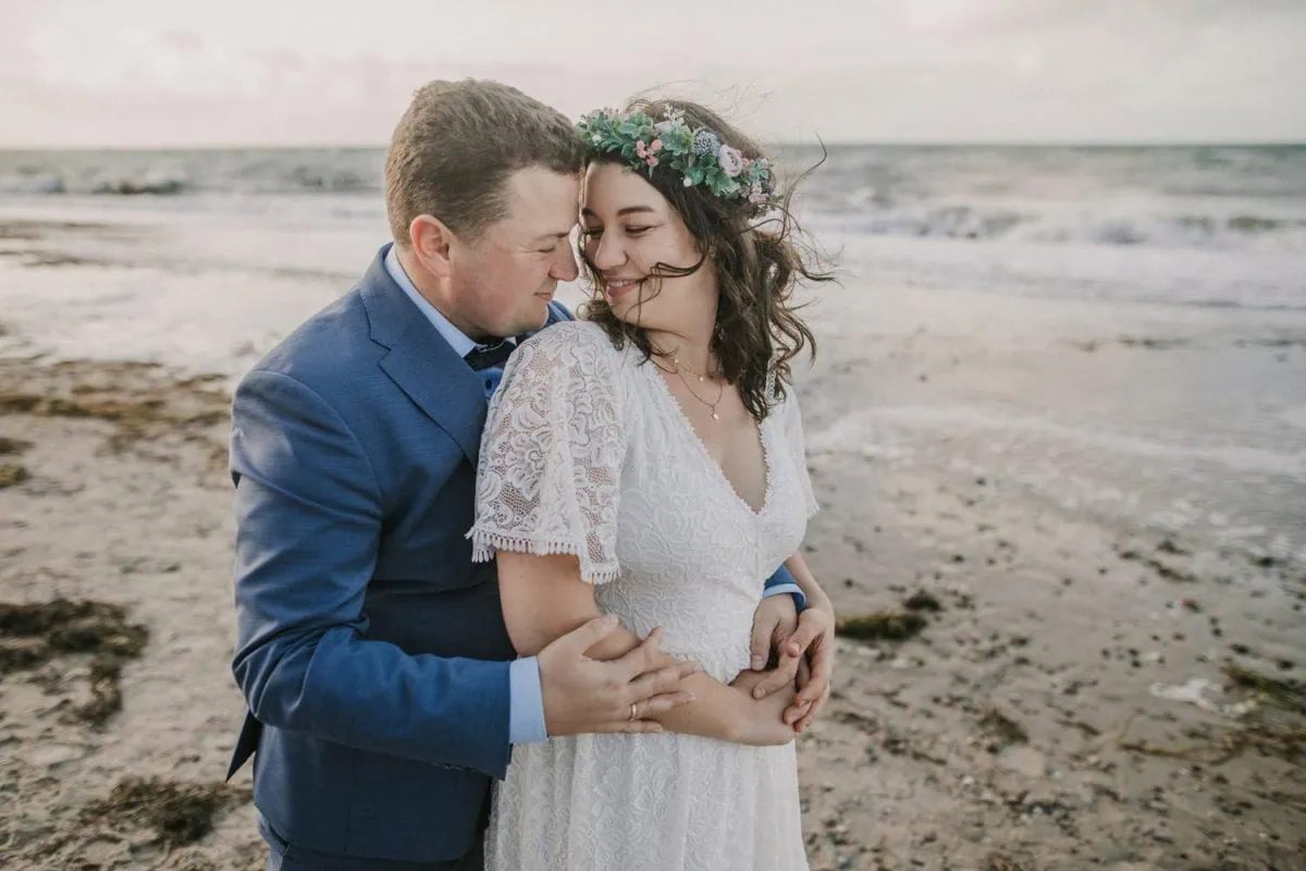 Hochzeitsfotos Ruegen, Hochzeitsfotograf Binz, Kap Arkona, Hochzeitsfotograf Sellin, Hochzeitsfotograf Goehren, Putbus, Hochzeit Fotos Ruegen, Hochzeitsfotograf Ruegen, Hochzeitsfotografin Ruegen, hochwertig, Rostock, Ostsee, Strand, Mecklenburg Vorpommern, Hochzeitsfotografie Ruegen, Hochzeitsbilder Ruegen, fotograf hochzeit binz, fotograf hochzeit ruegen, fotograf ruegen , hochzeitsfotografin ostsee, Brautpaarfotos,, heiraten in MV, an der Ostsee heiraten, heiraten muether Turm