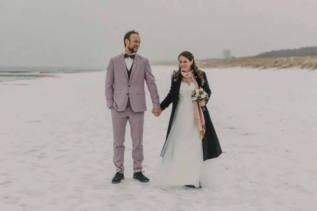 Hochzeitsfotos Ruegen, Hochzeitsfotograf Binz, Kap Arkona, Hochzeitsfotograf Sellin, Hochzeitsfotograf Goehren, Putbus, Hochzeit Fotos Ruegen, Hochzeitsfotograf Ruegen, Hochzeitsfotografin Ruegen, hochwertig, Rostock, Ostsee, Strand, Mecklenburg Vorpommern, Hochzeitsfotografie Ruegen, Hochzeitsbilder Ruegen, fotograf hochzeit binz, fotograf hochzeit ruegen, fotograf ruegen , hochzeitsfotografin ostsee, Brautpaarfotos,, heiraten in MV, an der Ostsee heiraten, heiraten muether Turm