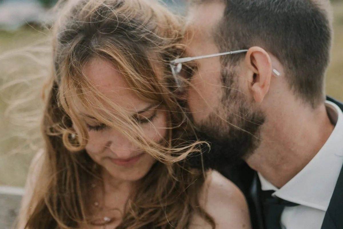 Hochzeitspaar an der Ostsee fotografiert von der Hochzeitsfotografin Anke Schmidt